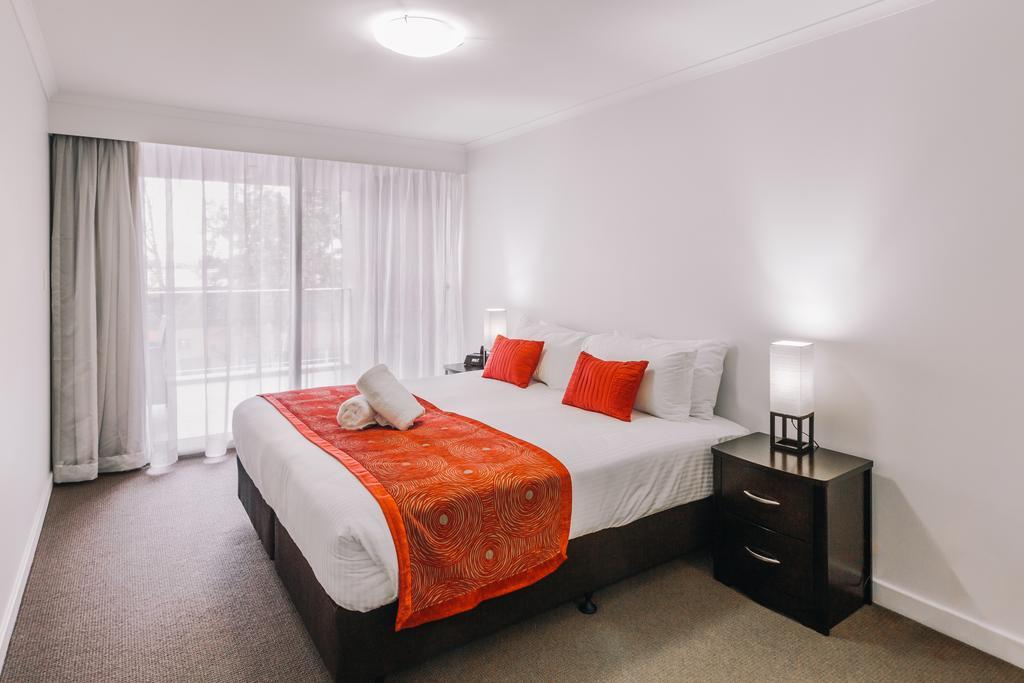 Newcastle Central Plaza Apartment Hotel Official Exteriör bild